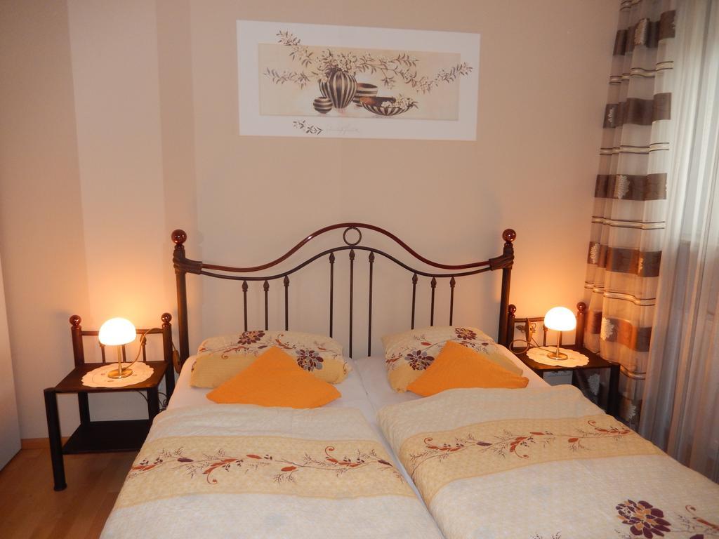 Ferienwohnung Majo Bad Birnbach Rum bild